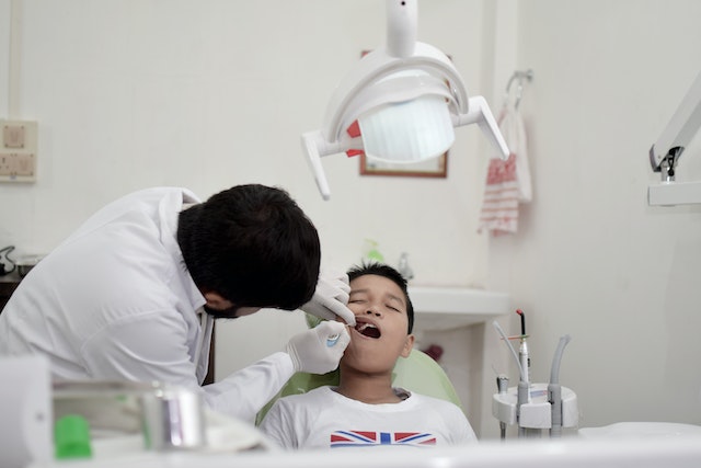Pentingnya Periksa ke Dokter Gigi Spesialis Anak Bogor Setiap 6 Bulan Sekali