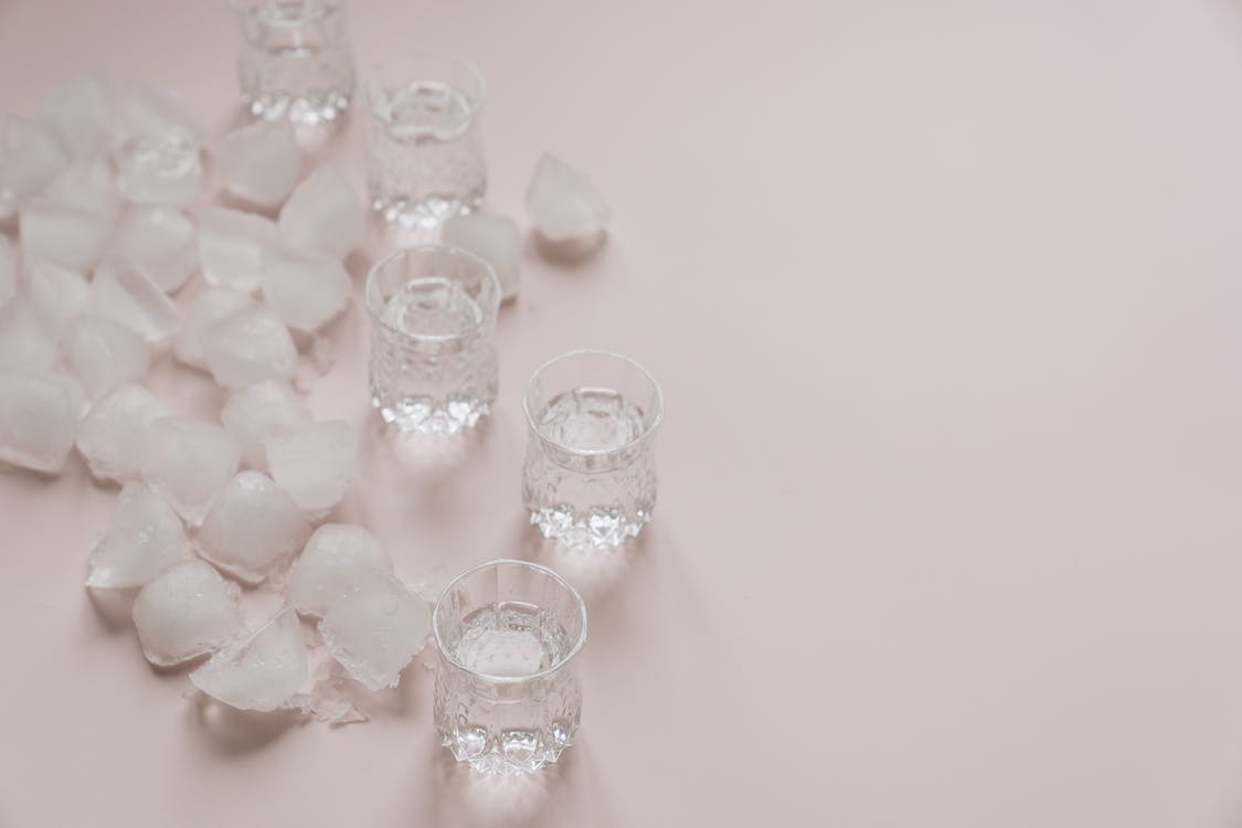 Tips Memilih Ice Machine untuk Membuat Es Batu Kristal